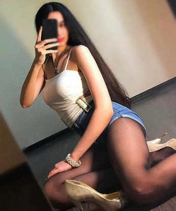 Арина, 23